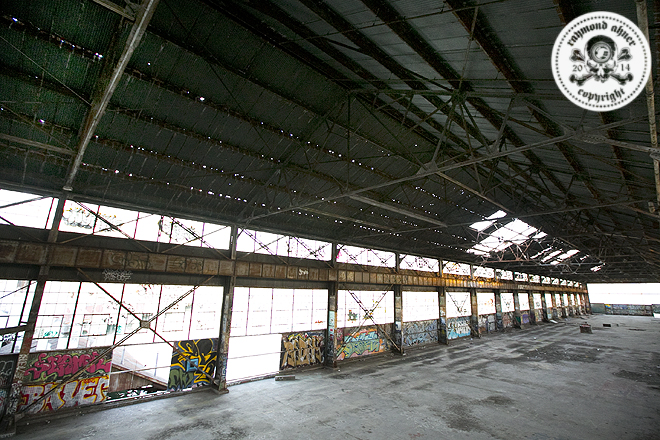 Warehouse 6 / 2014